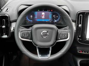 Volvo XC40 Core 2WD B3 EU6d AHK digitales Cockpit Soundsystem