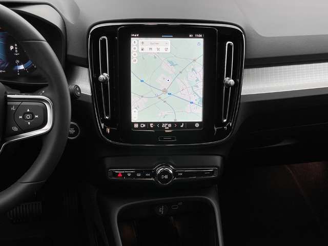 Volvo XC40 Core 2WD B3 EU6d AHK digitales Cockpit Soundsystem