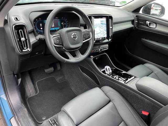 Volvo XC40 Ultra Dark 2WD B4 EU6d Leder digitales Cockpit Mem