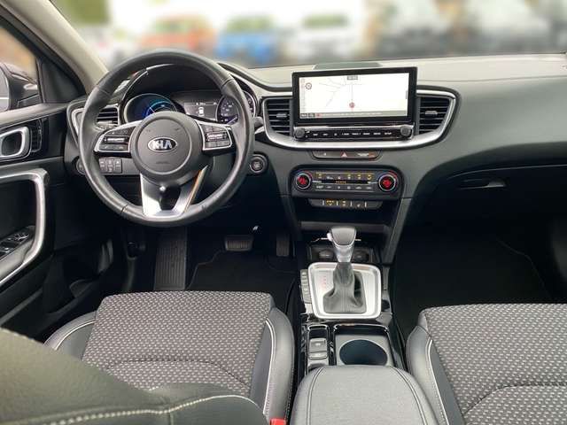 Kia XCeed 1.6 PHEV DCT6  Vision Navi FLA SpurH