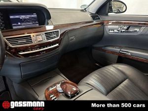 Mercedes-Benz S600