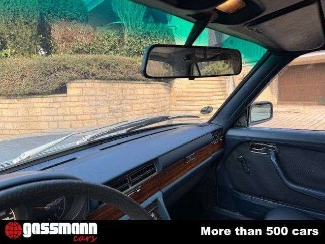 Mercedes-Benz 450 SE Limousine W116