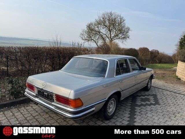 Mercedes-Benz 450 SE Limousine W116