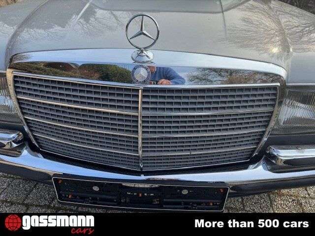 Mercedes-Benz 450 SE Limousine W116