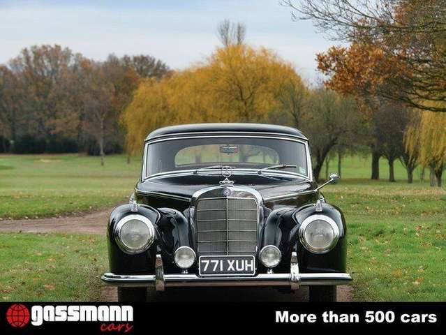 Mercedes-Benz 300