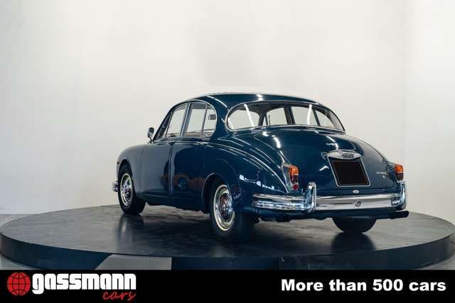 Jaguar Daimler 250 V8 Limousine - RHD