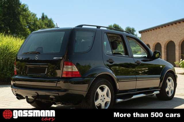 Mercedes-Benz ML 55 AMG