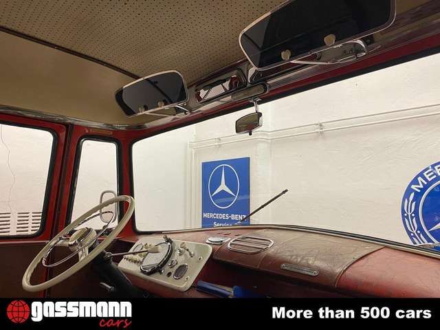 Mercedes-Benz Sonstige