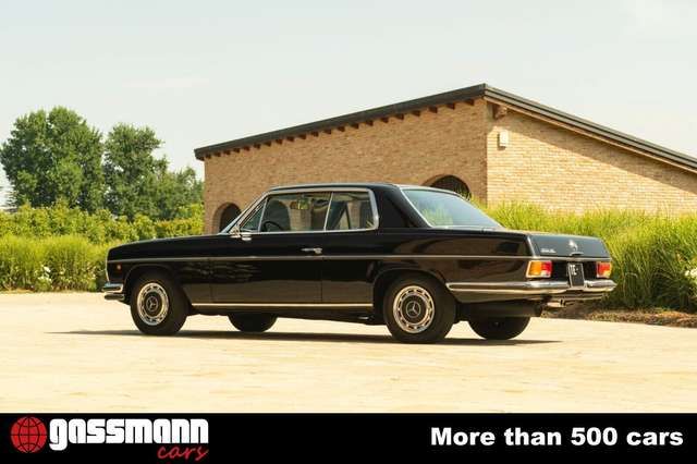 Mercedes-Benz 250 CE Coupe - W114