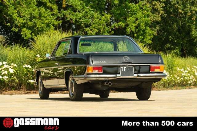 Mercedes-Benz 250 CE Coupe - W114