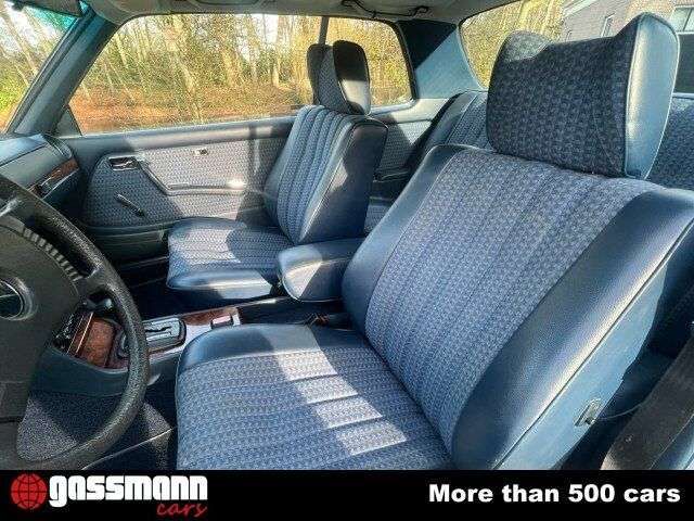 Mercedes-Benz 280 Coupe mit Schiebedach  - C123