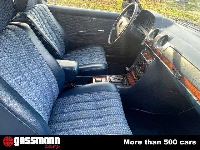 Mercedes-Benz 280 Coupe mit Schiebedach  - C123