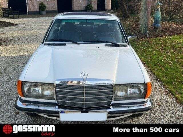 Mercedes-Benz 280 Coupe mit Schiebedach  - C123