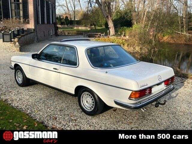 Mercedes-Benz 280 Coupe mit Schiebedach  - C123