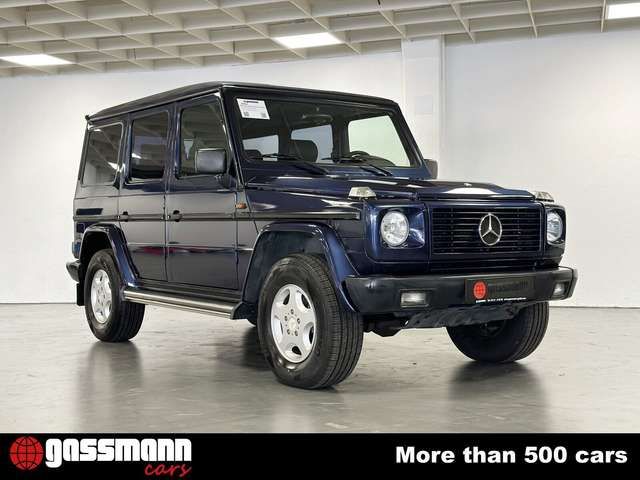 Mercedes-Benz G320