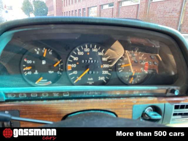 Mercedes-Benz 420 SEL Limousine - W126