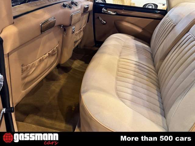 Citroen DS 21 Origial Majesty Saloon, Trennwand - 1 of