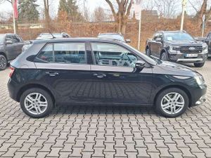 Skoda Fabia 1.2 81KW Ambition Klima AHK TÜV Bremse NEU