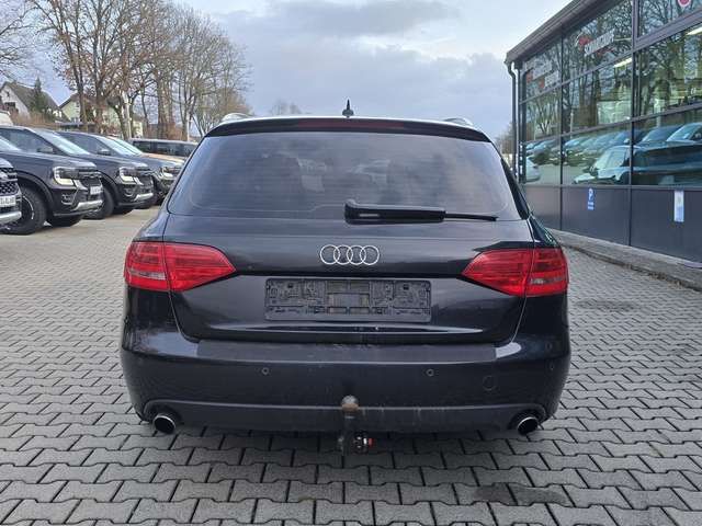 Audi A4 Avant 3.0TDI Ambition quattro B&O AHK NP61t?