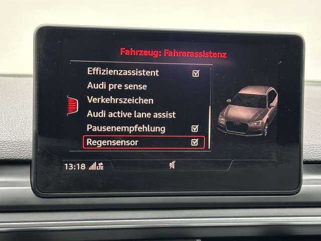 Audi A4 Avant 40 TFSI S line Matrix LED ACC AHK