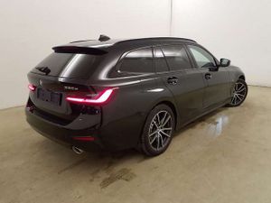 BMW 330 e Sport Line AHK*LED*HiFi*Kamera*DAB*SpeedLi