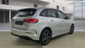 Mercedes-Benz B250