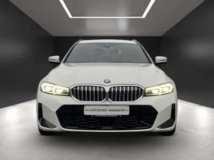 BMW 320 i M Sport Kamera*DAB*Laser*ACC*Leder*HUD