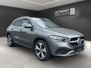 Mercedes-Benz GLA 220