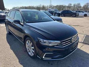 VW Passat GTE Leder*LED*Navi*Kamera*17*AHK*ACC*Virt
