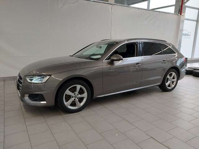 Audi A4 advanced VollLeder*LED*HUD*Navi*AHK*Sound*