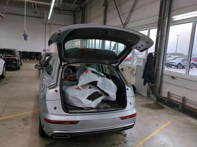 Audi Q5 e qu S line 19*Luftfed*Led*Leder*Virtual*Soun