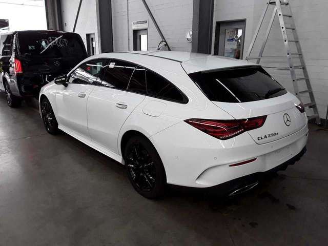 Mercedes-Benz CLA 250