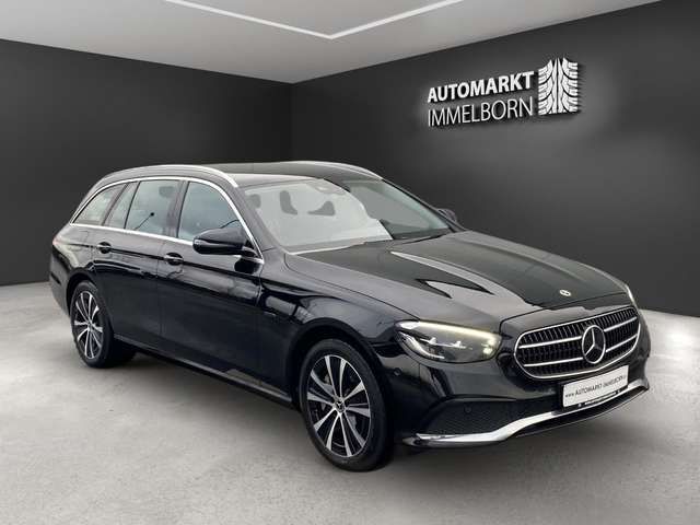 Mercedes-Benz E300 de 4Matic AHK*Distro*Kamera*Wides*LED*DAB