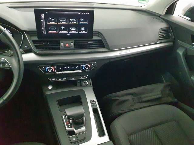 Audi Q5 e quattro Virtual*AHK*Kamera*19*DAB*NaviTouch