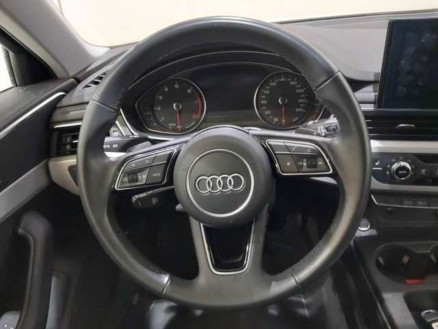 Audi A4 Hybrid TFSI advanced LED*Navi*DAB*17*Tempo