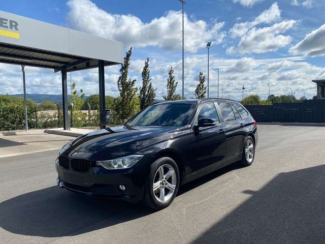 BMW 320 d xDrive Panorama*HUD*AHK*Speed*Spur*Xenon