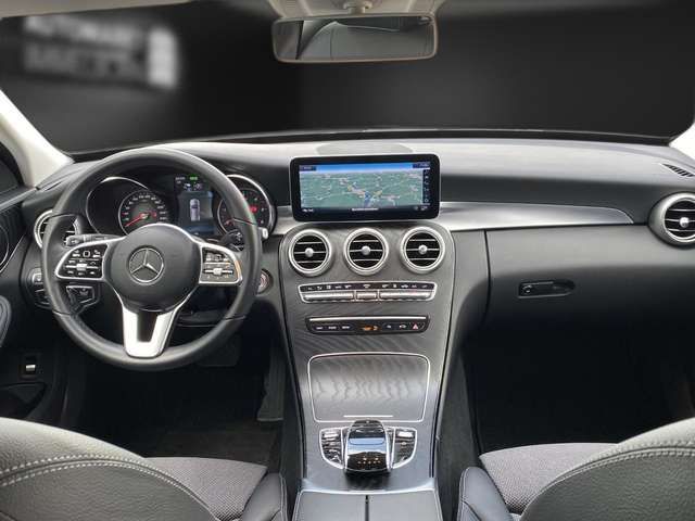 Mercedes-Benz C300