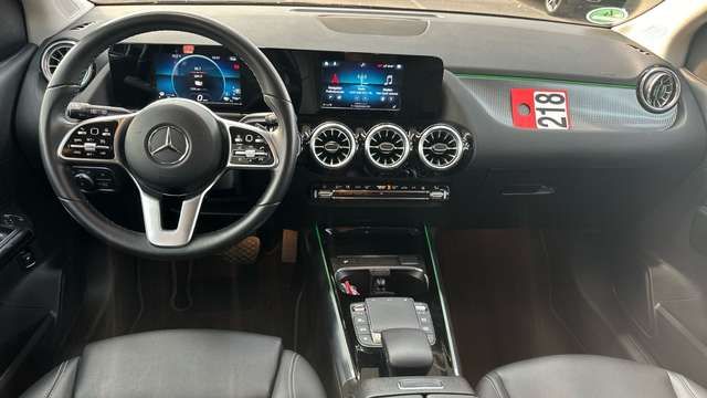 Mercedes-Benz B250