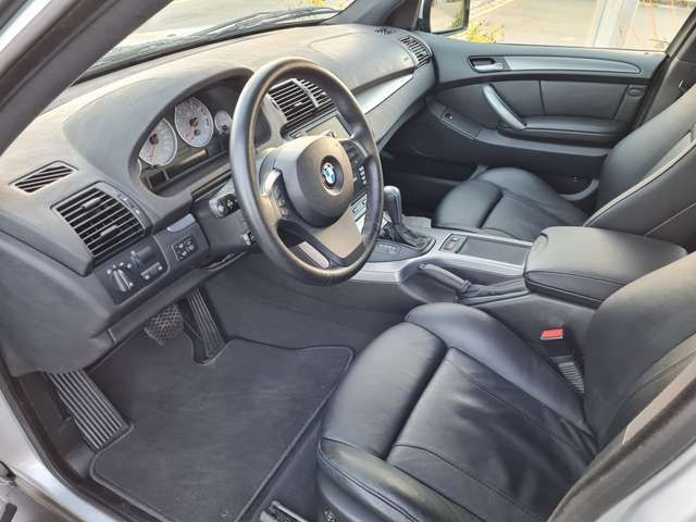 BMW X5 4.8is SAMMLERSTÜCK WENIG KILOMETER TOP