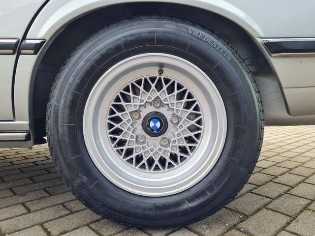 BMW 535 i Motorsport E12 perfekte Vollrestaurierung