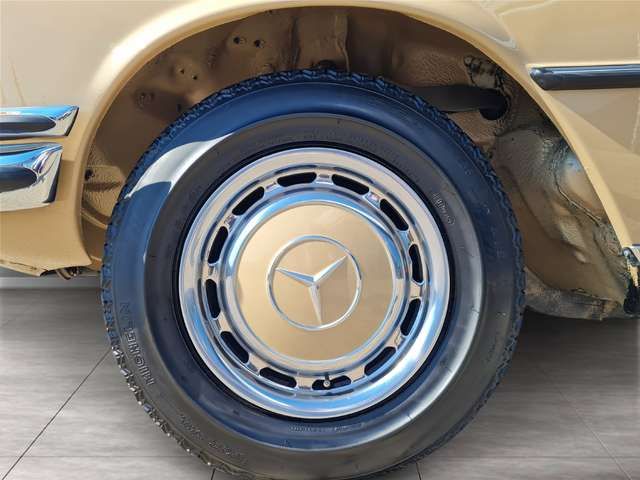 Mercedes-Benz S280 280 S 1. FAMILIEN-HAND ORIGINAL KILOMETER