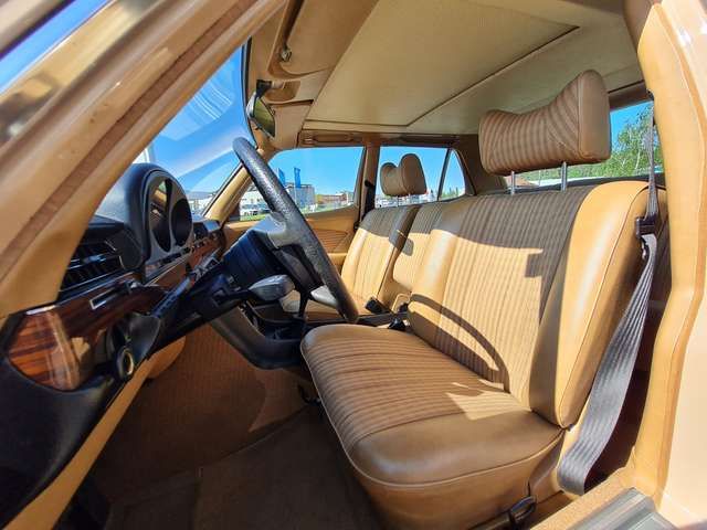 Mercedes-Benz S280 280 S 1. FAMILIEN-HAND ORIGINAL KILOMETER