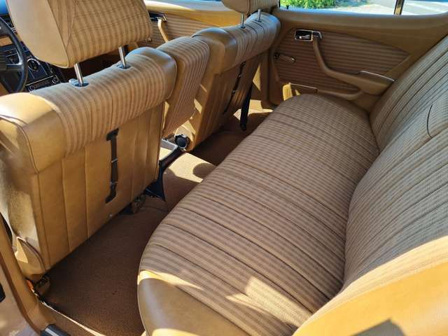 Mercedes-Benz S280 280 S 1. FAMILIEN-HAND ORIGINAL KILOMETER