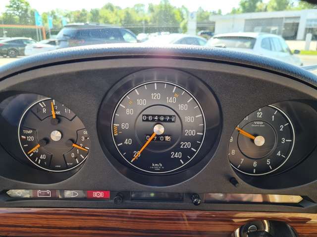 Mercedes-Benz S280 280 S 1. FAMILIEN-HAND ORIGINAL KILOMETER