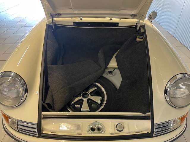 Porsche 911 T - SSD Dt.Erstausl,. 5-Gang, MwSt. ausweisbar