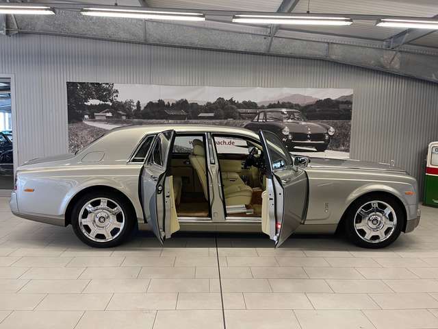 Rolls-Royce Phantom VII