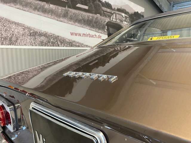 Ferrari 365 GT 2+2 - Pozzi Auslieferung