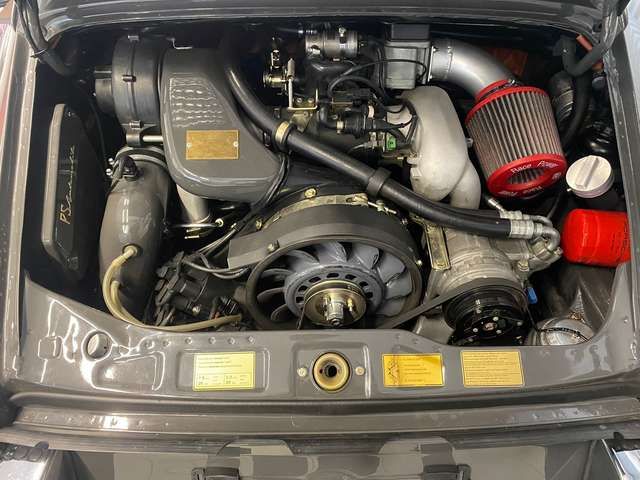 Ferrari 365 GT 2+2 - Pozzi Auslieferung