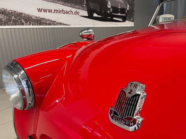 Triumph TR2 Roadster - RHD