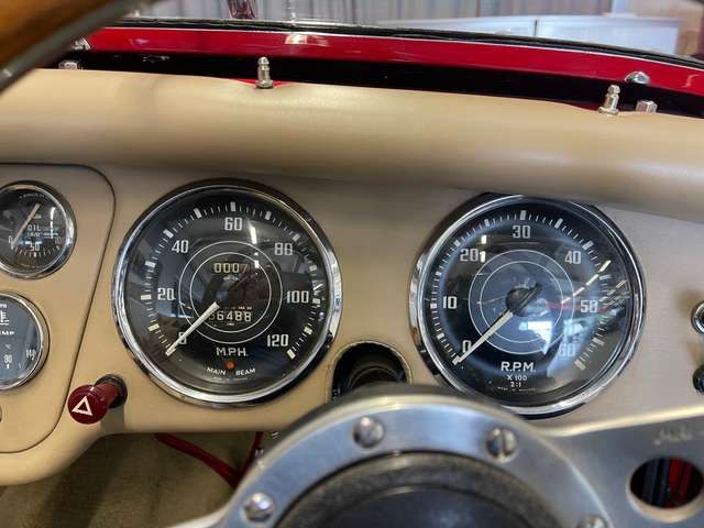 Triumph TR2 Roadster - RHD